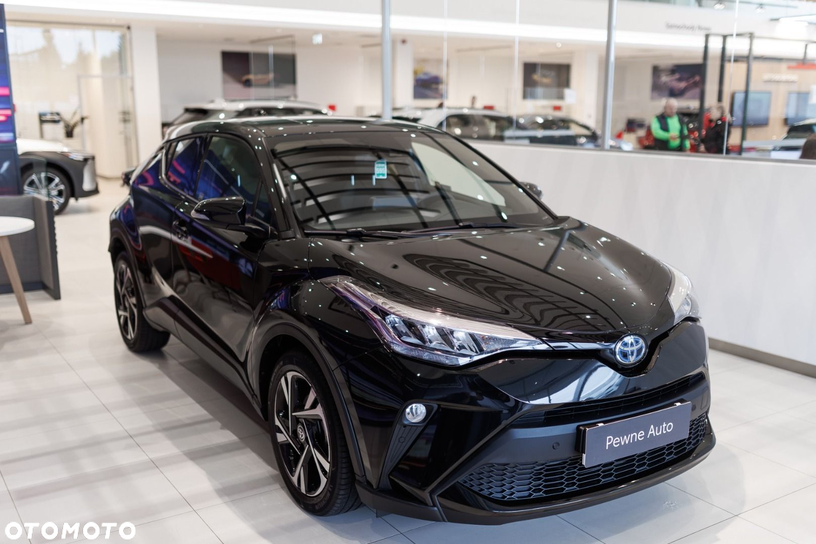 Toyota C-HR - 4