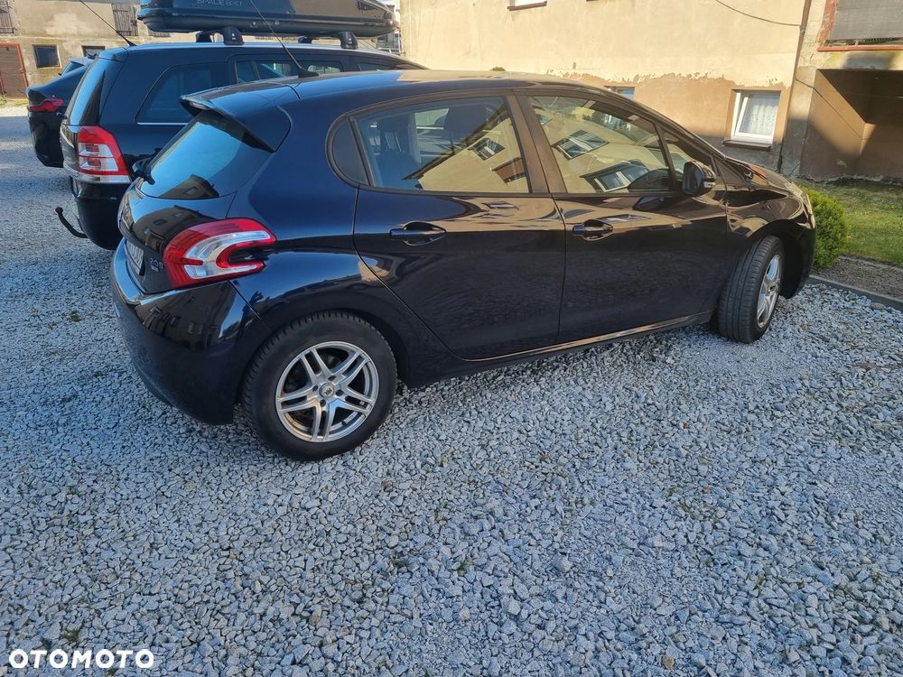 Peugeot 208 1.6 e-HDi Active STT - 5