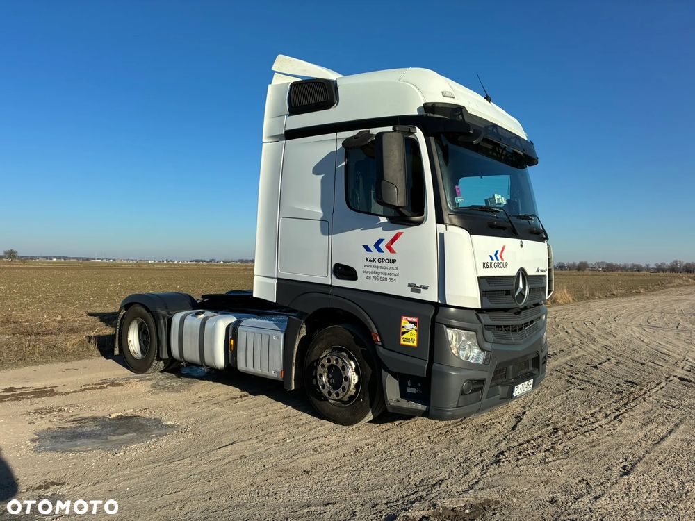 Mercedes-Benz Actros - 4
