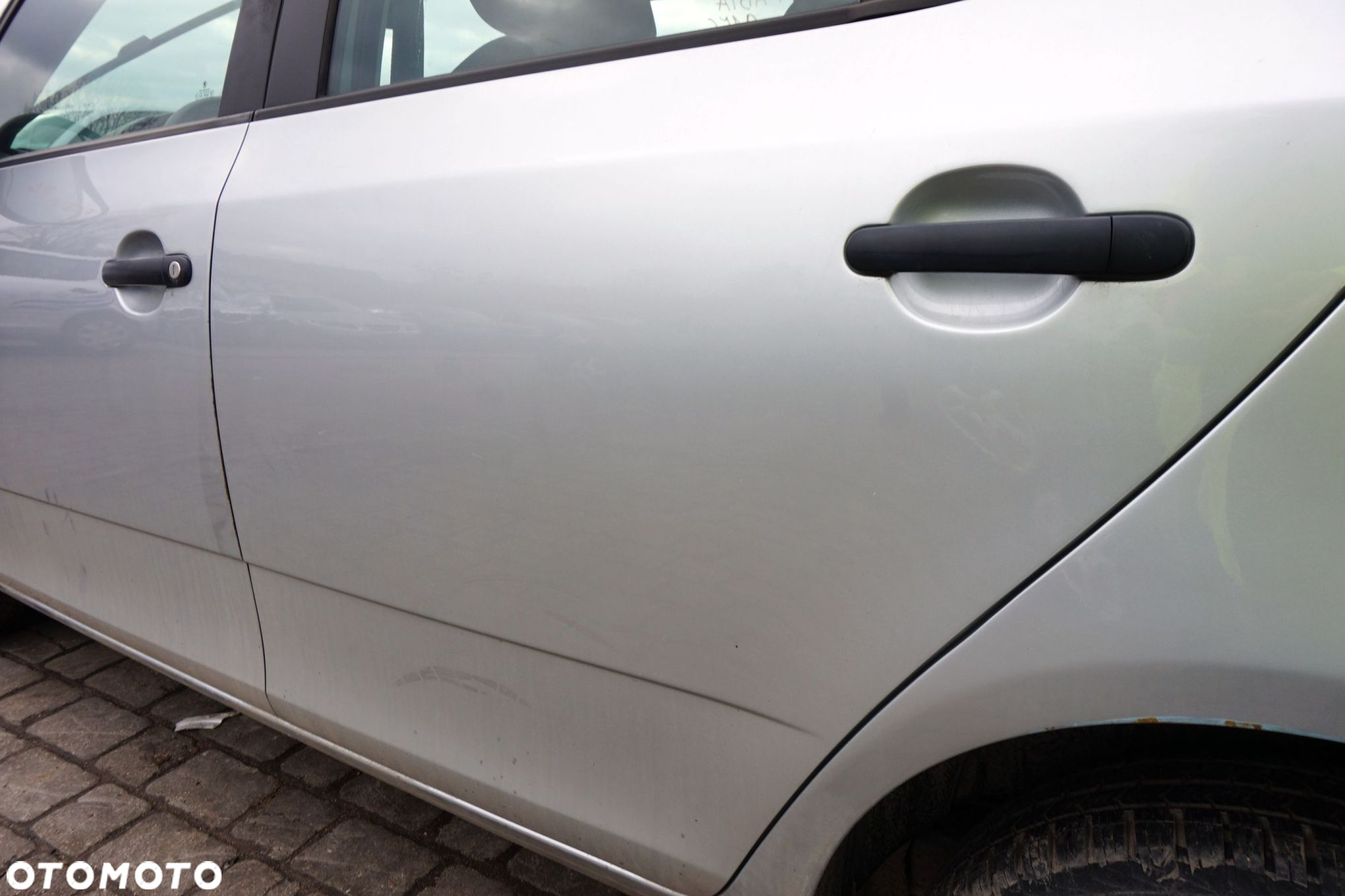 DRZWI TYLNE LEWE FABIA II 545 5D HB 9156  SREBRNY SKODA 2006-2010 - 4