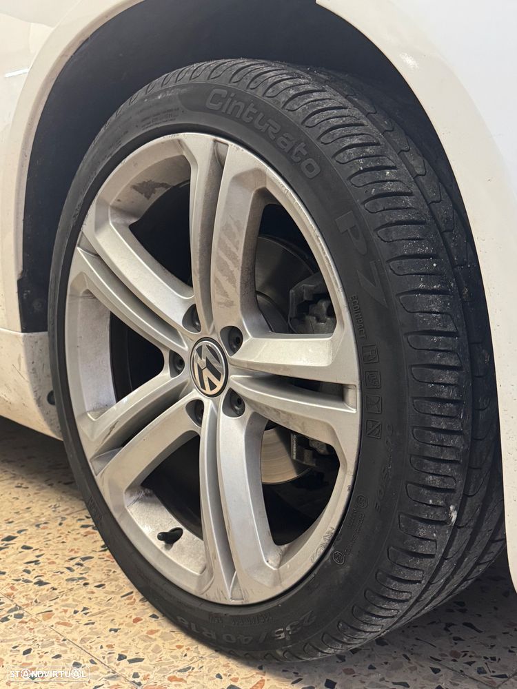 VW Scirocco 2.0 TDI R-Line - 2