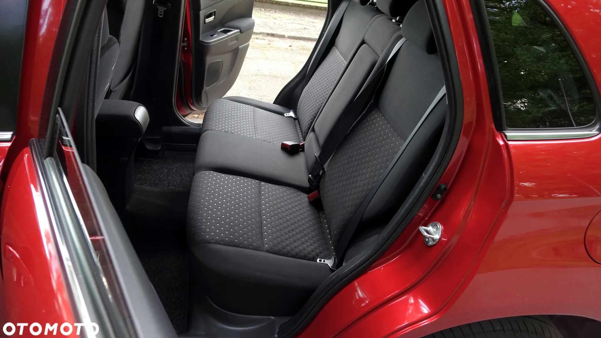 Mitsubishi ASX - 8