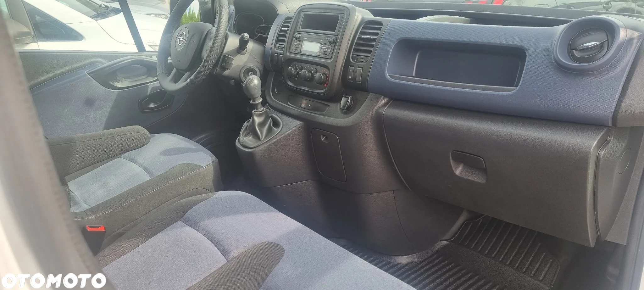 Renault Trafic - 6