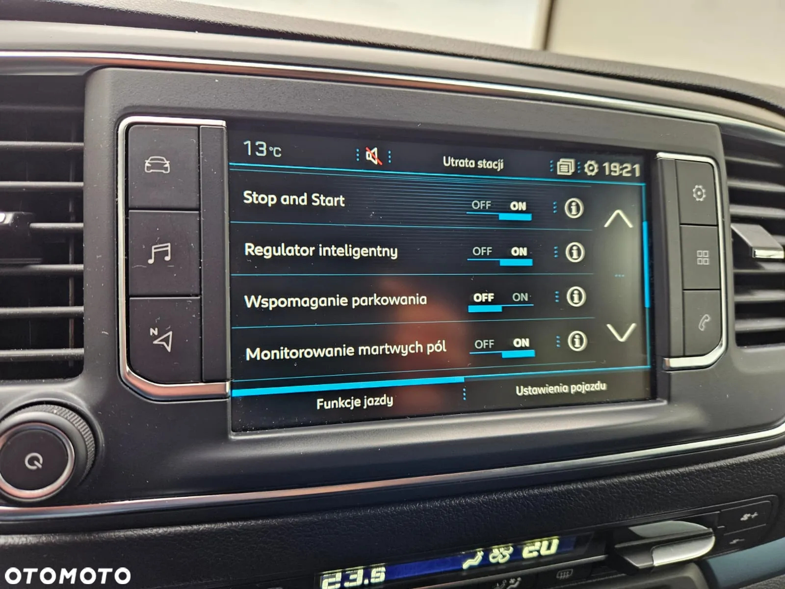 Peugeot Traveller 2.0 BlueHDi Compact Allure - 25