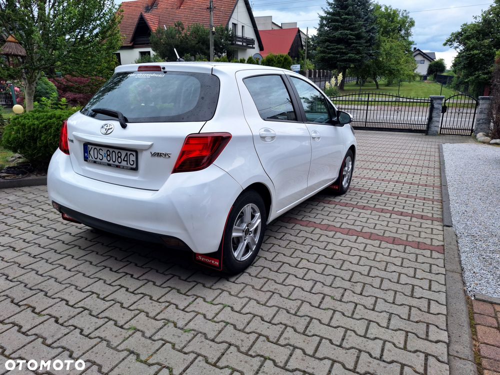 Toyota Yaris - 7