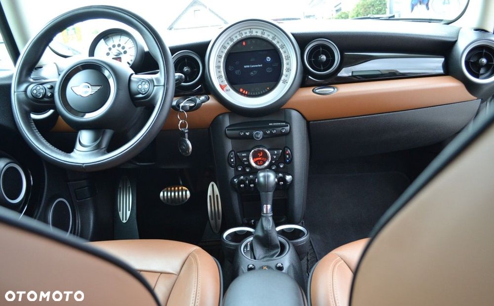 MINI Clubman - 35