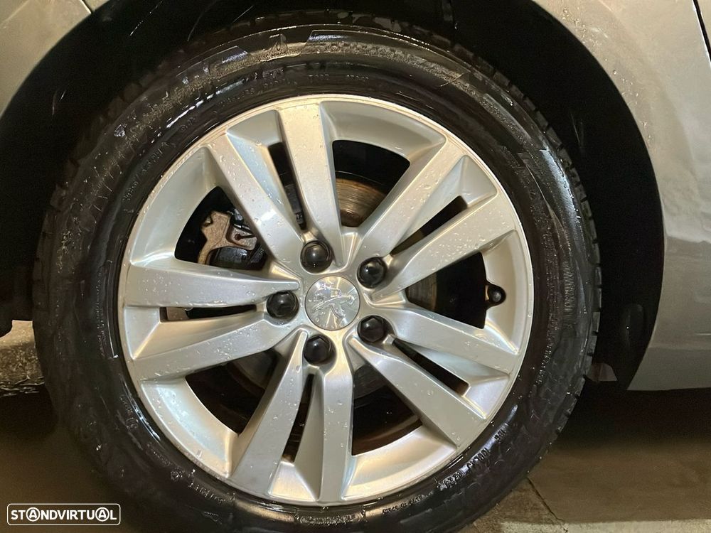 Peugeot 308 SW - 24