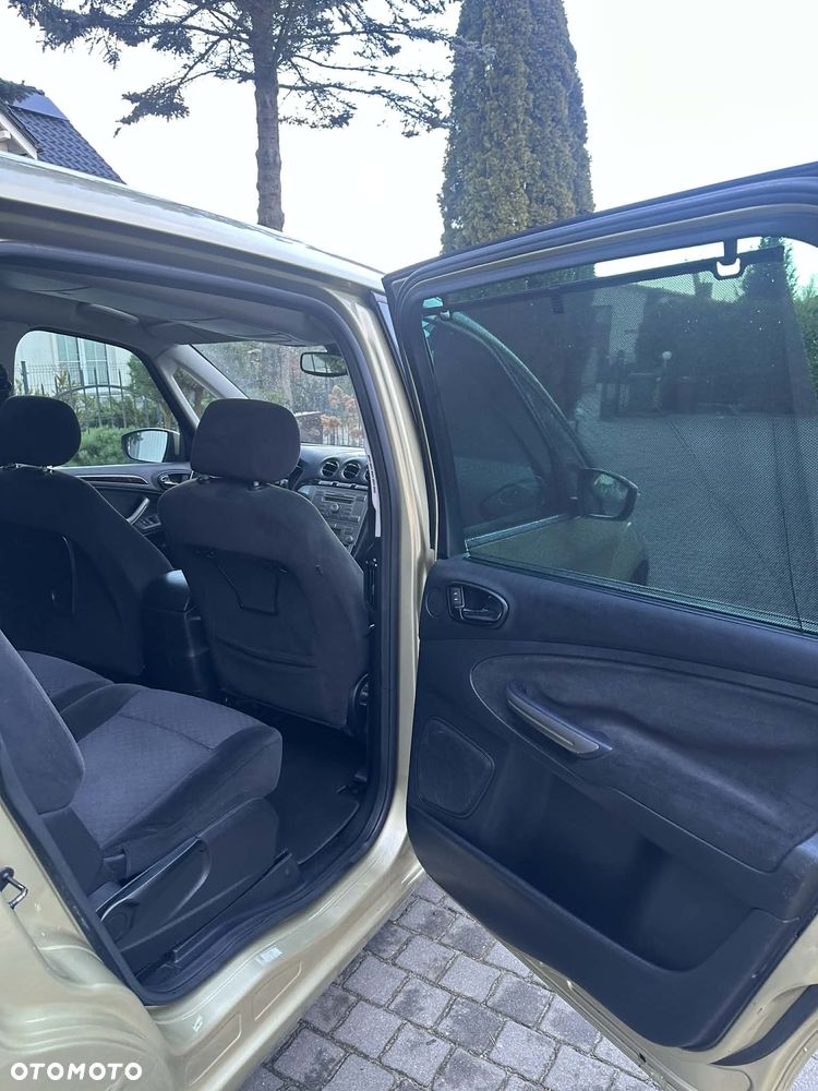 Ford Galaxy 2.0 Viva Titanium - 31