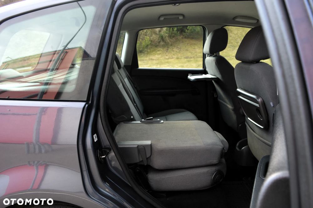 Ford Focus C-Max 1.6 TDCi Ambiente - 13