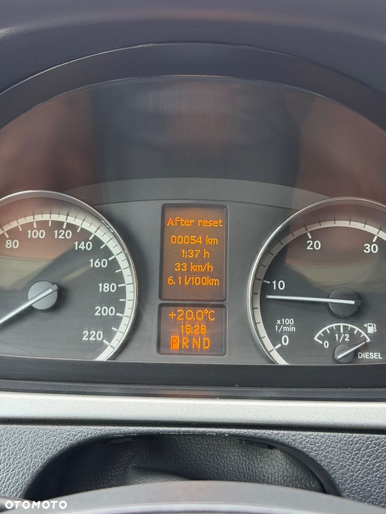 Mercedes-Benz Vito Shuttle 639.705 - 11