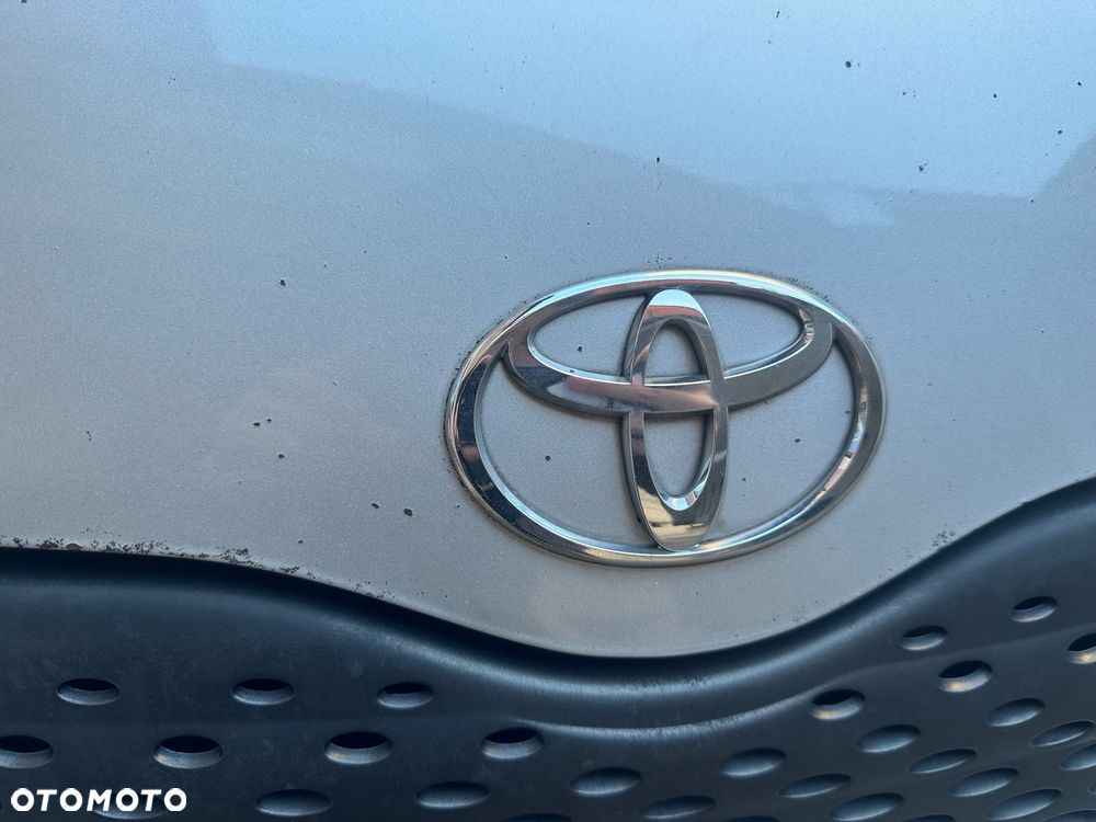 Toyota Yaris Verso - 15