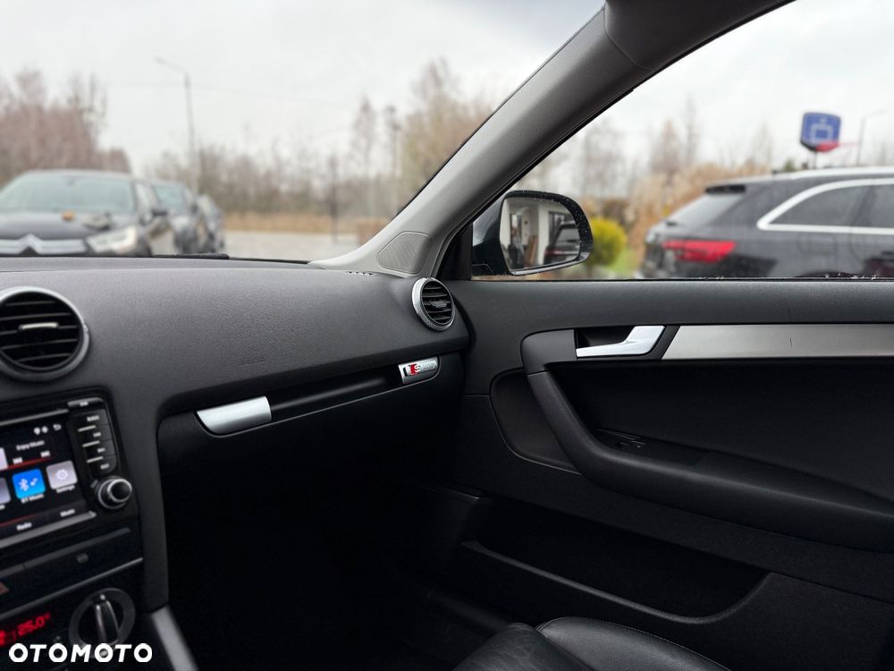 Audi A3 Sportback 2.0 TDI DPF Attraction - 9