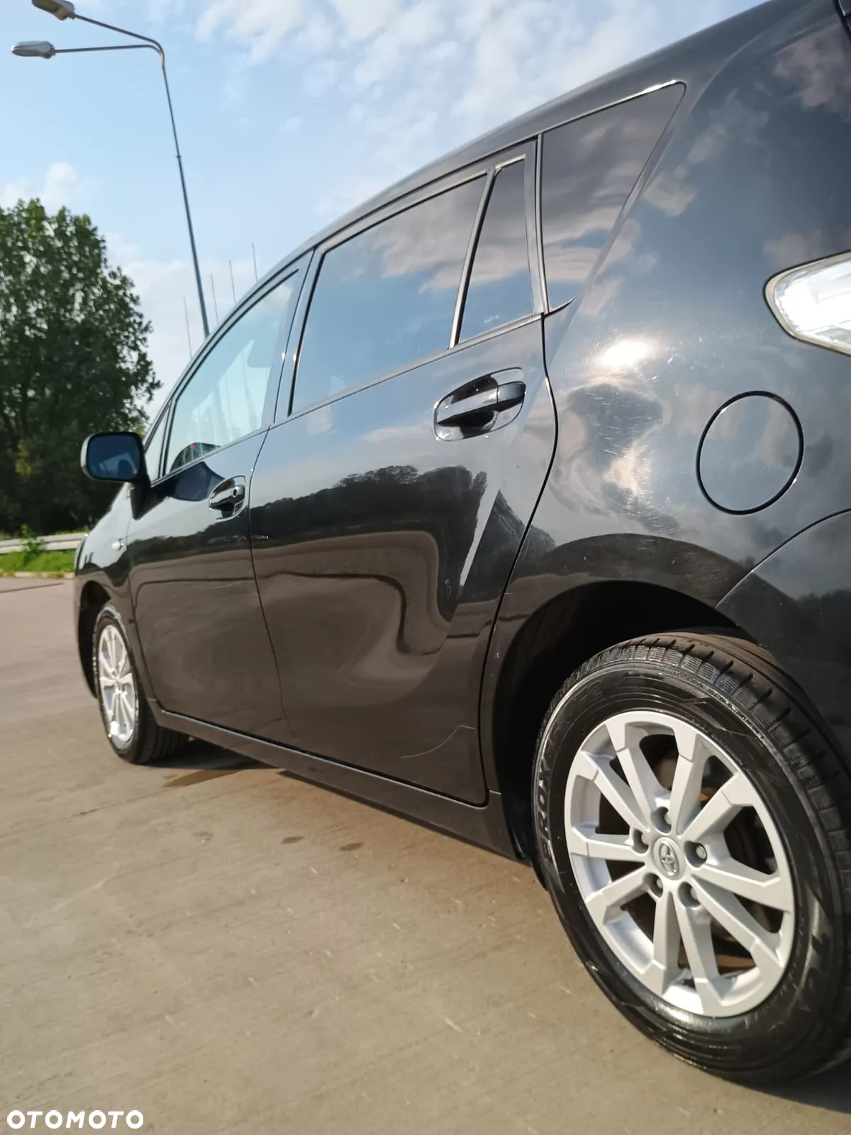 Toyota Verso - 5