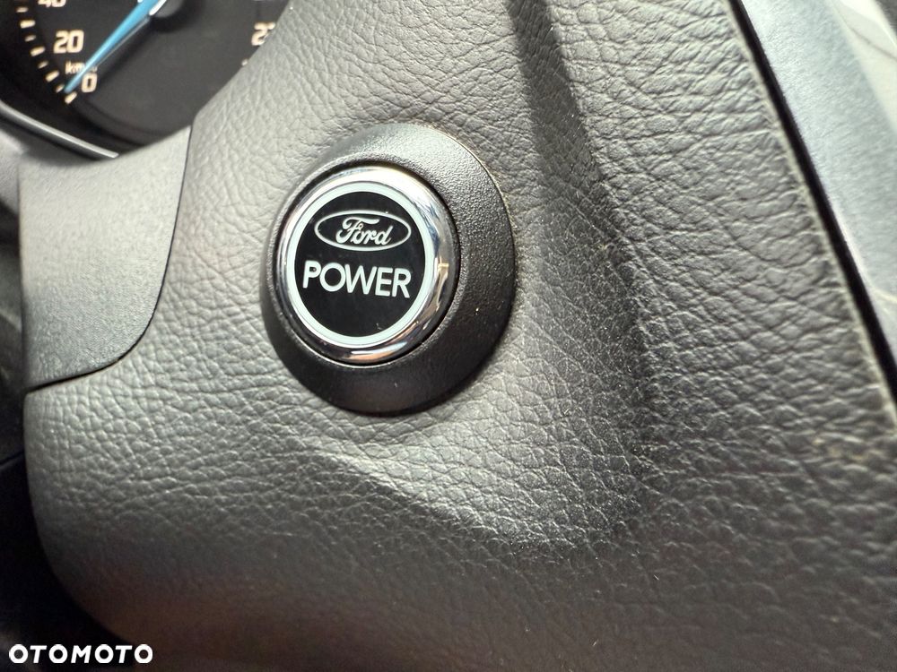 Ford Focus 1.0 EcoBoost Trend - 18