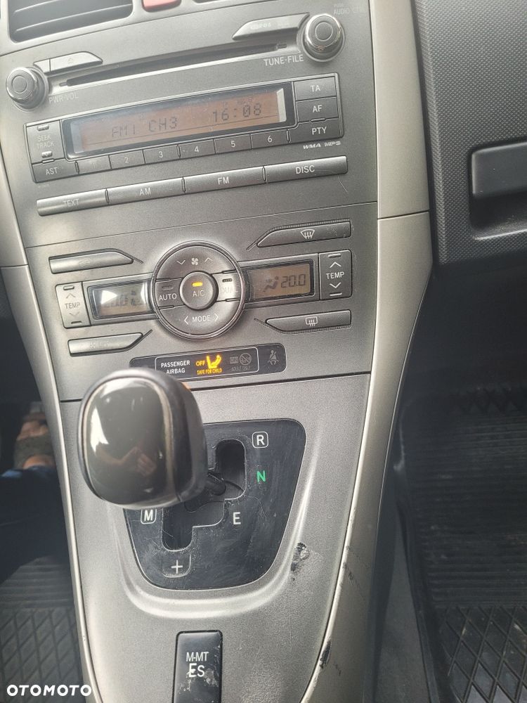 Toyota Auris - 3