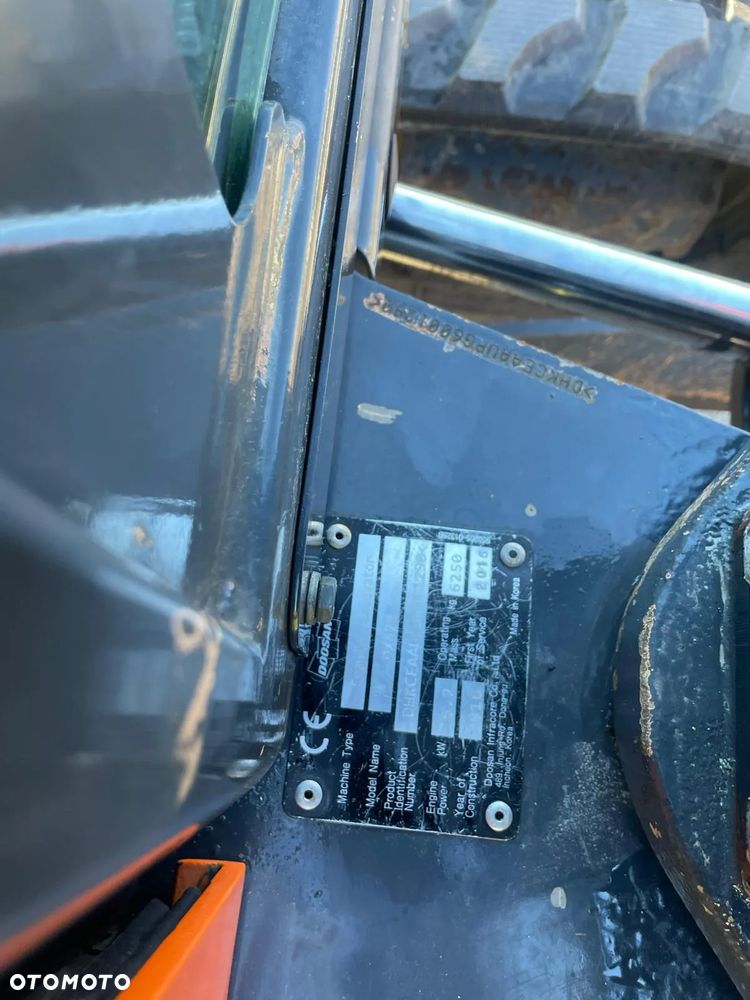 Doosan dx 62r 6250 kg nowe podwozie, 4 łyżki, zero obrys - 16