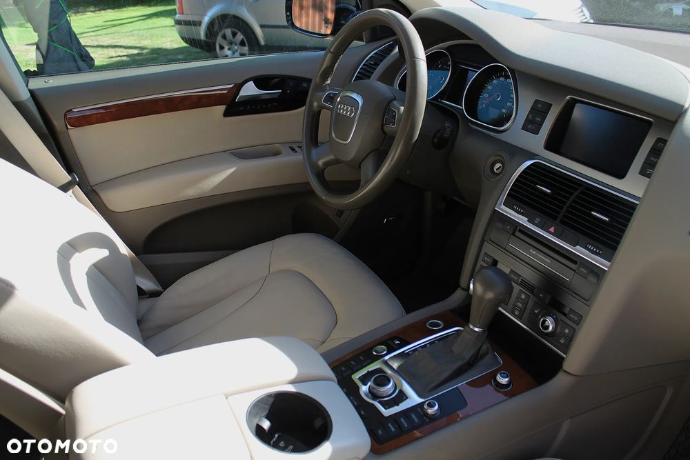 Audi Q7 3.0 TDI Quattro Tiptronic - 5