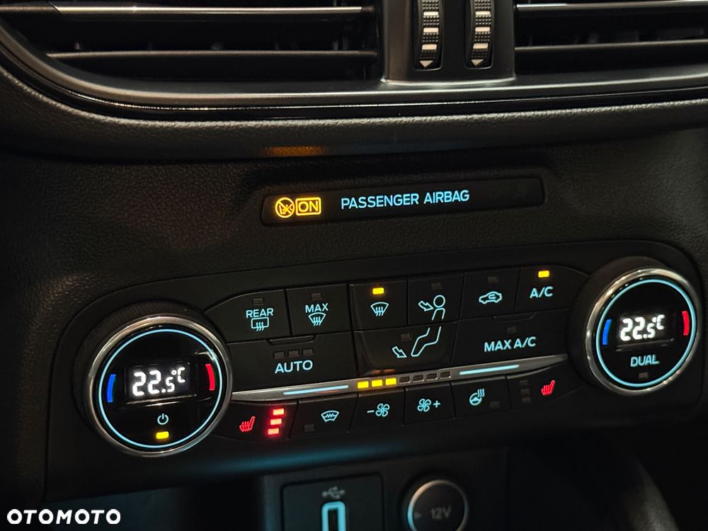 Ford Focus 2.0 EcoBlue ST-Line - 25