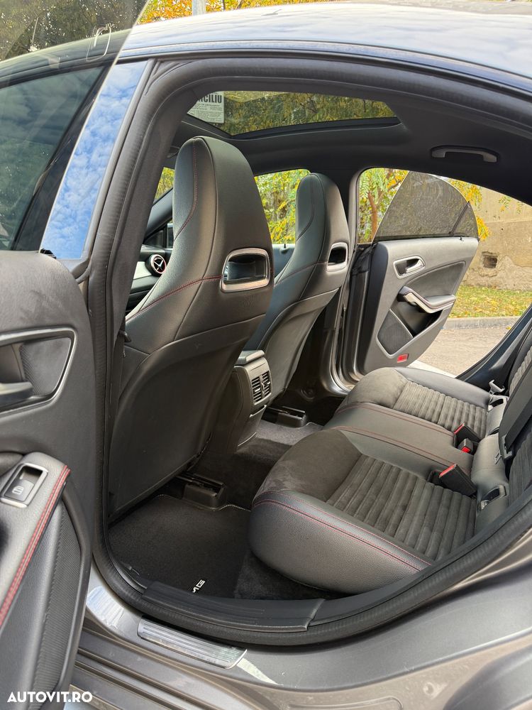 Mercedes-Benz CLA - 8