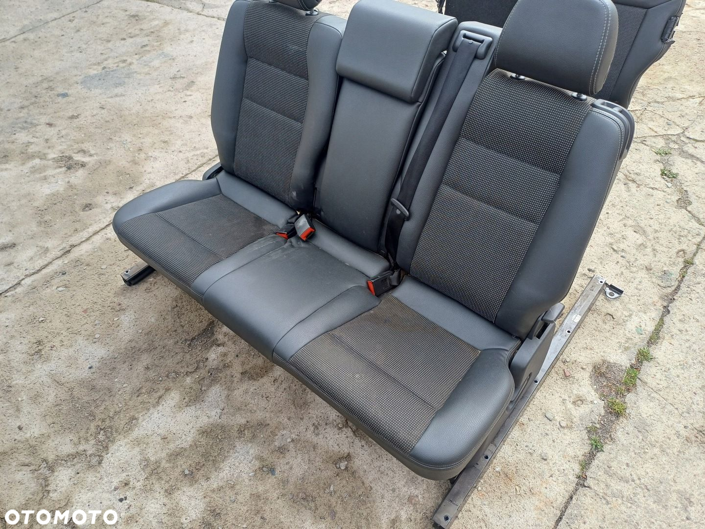 fotele fotel kanapa 7 osob OPEL ZAFIRA B 05-08R - 12