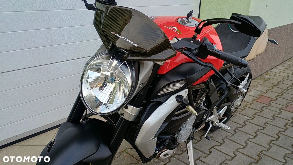 MV AGUSTA Brutale - 13