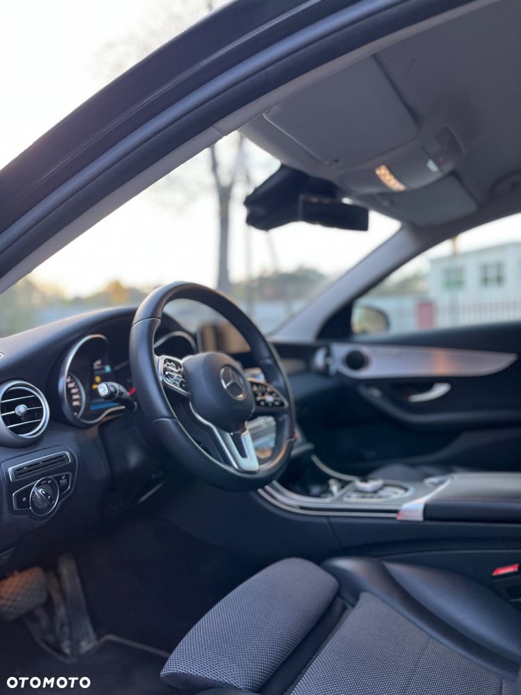 Mercedes-Benz Klasa C 220 d 9G-TRONIC Avantgarde - 11