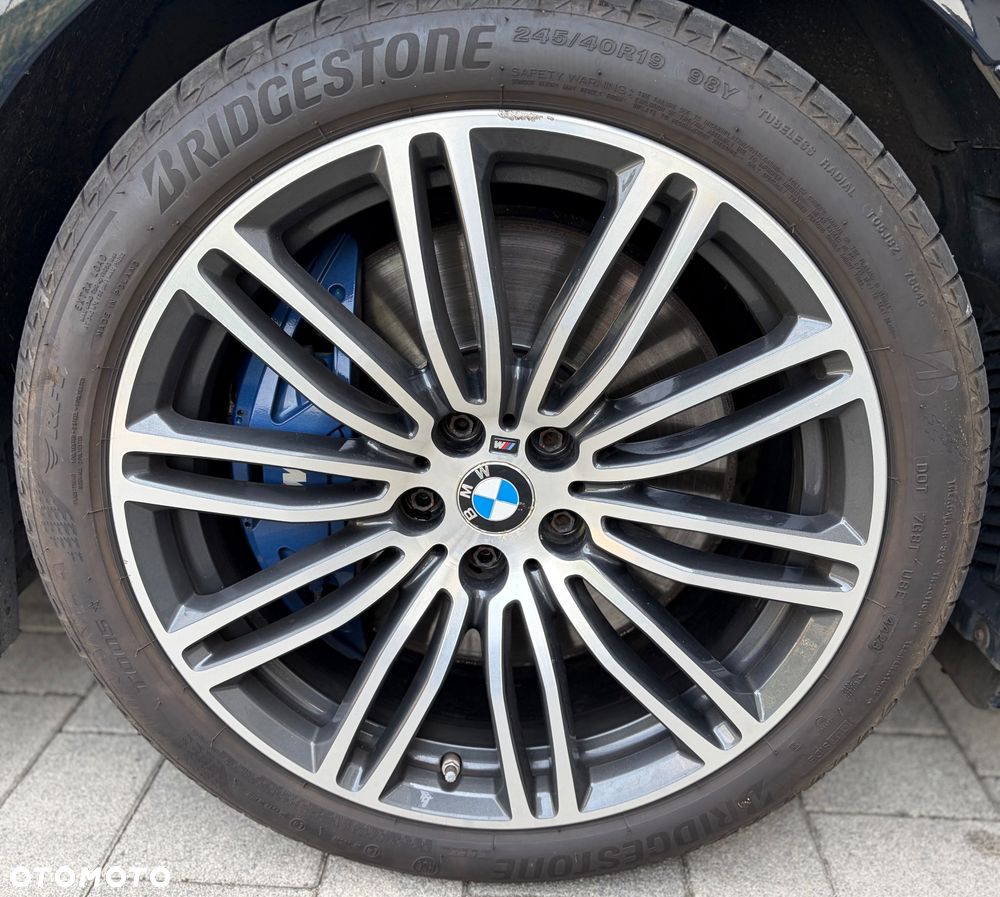BMW Seria 5 540i xDrive Sport - 13