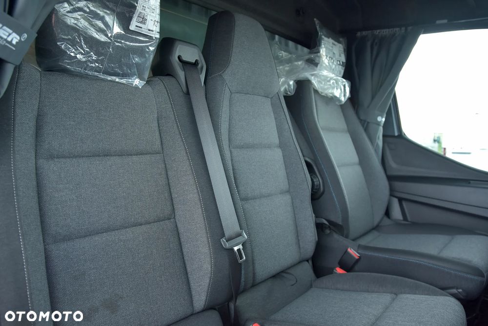 Renault Master zabudowa międzynarodowa 170KM 10EP 4900x2250x2300 - 9