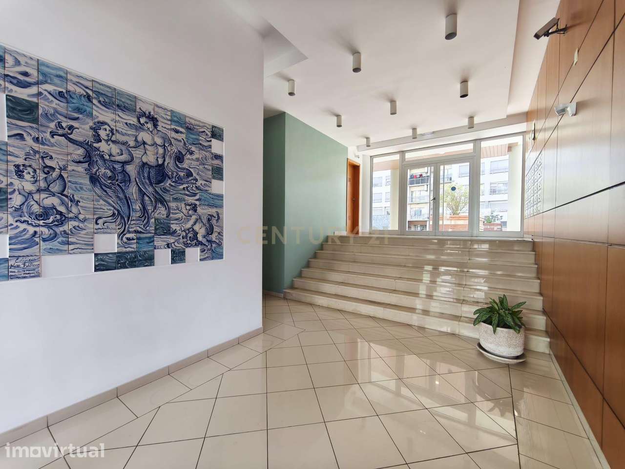 Duplex T2 de Excelência com Vista Mar e Serra - Grande imagem: 2/31