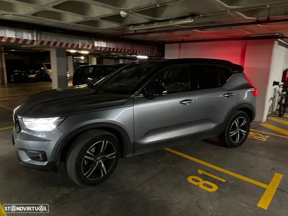 Volvo XC 40 2.0 T4 R-Design - 2