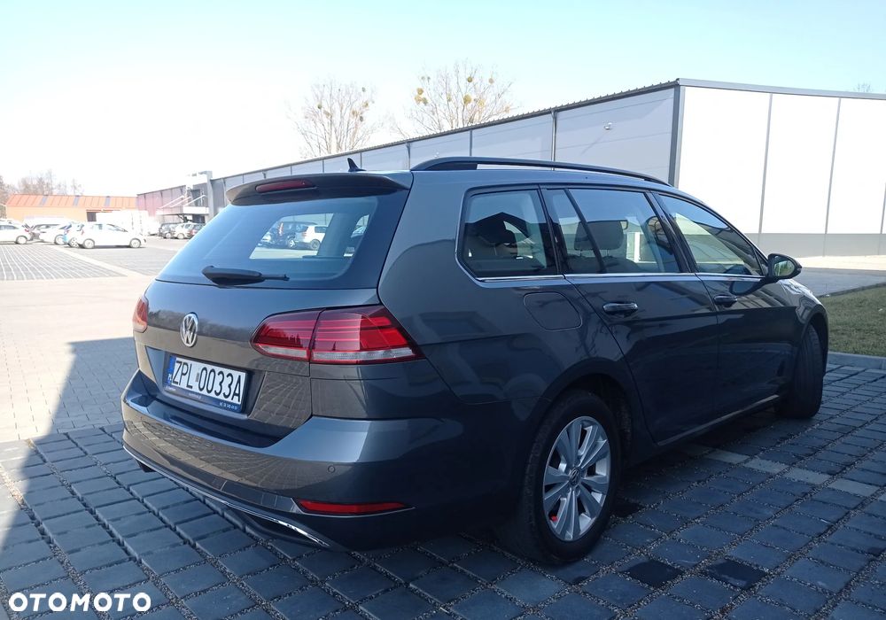 Volkswagen Golf - 15