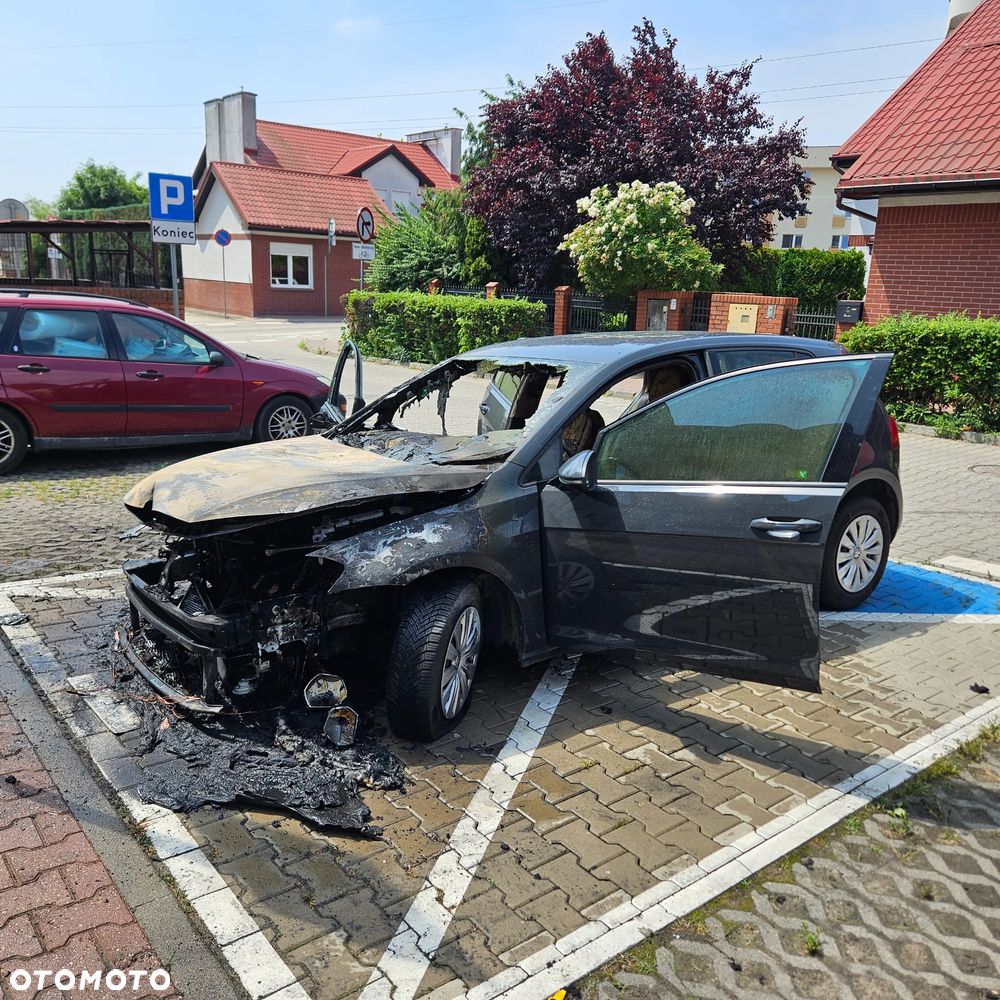 Volkswagen Golf 1.6 TDI BMT Trendline EU6 - 1