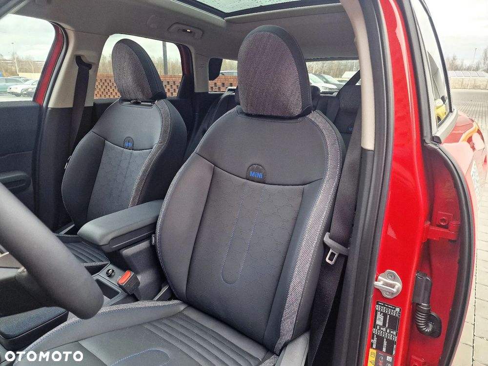 MINI Countryman SE ALL4 66.5kWh Linia Classic - 22