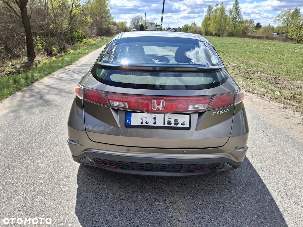 Honda Civic 1.4 Base - 8