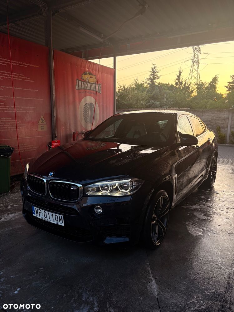BMW X6M - 6