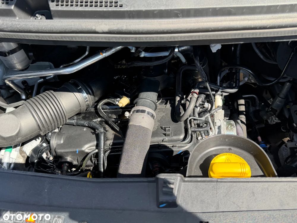 Renault Master - 15