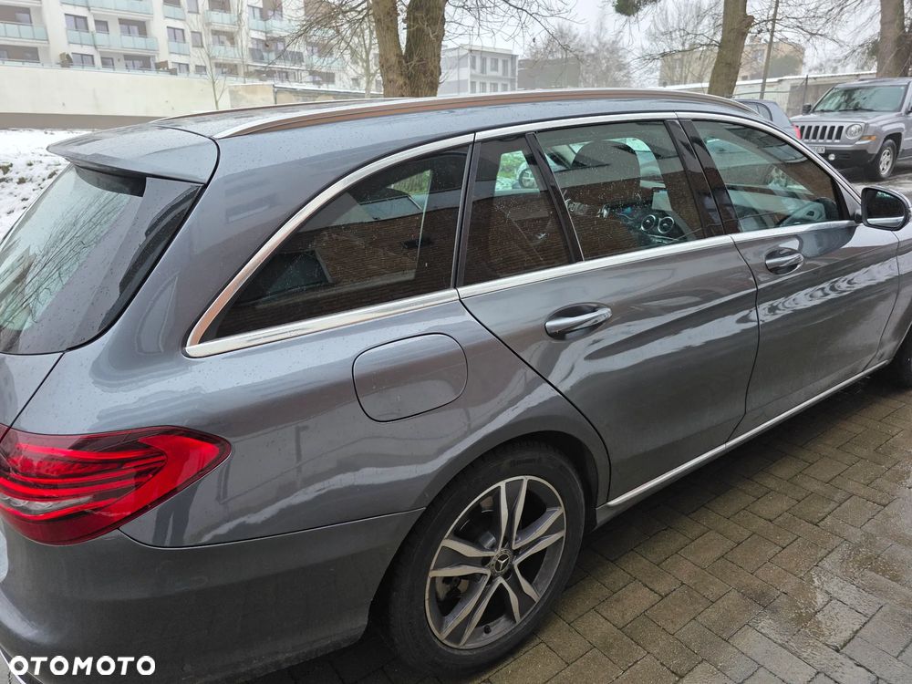 Mercedes-Benz Klasa C 180 9G-TRONIC Avantgarde - 6