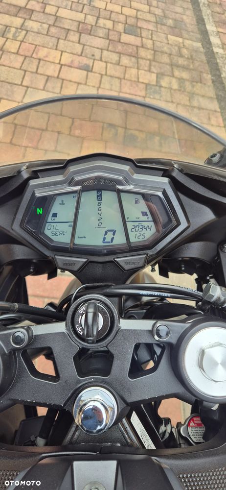 Yamaha R125 - 13