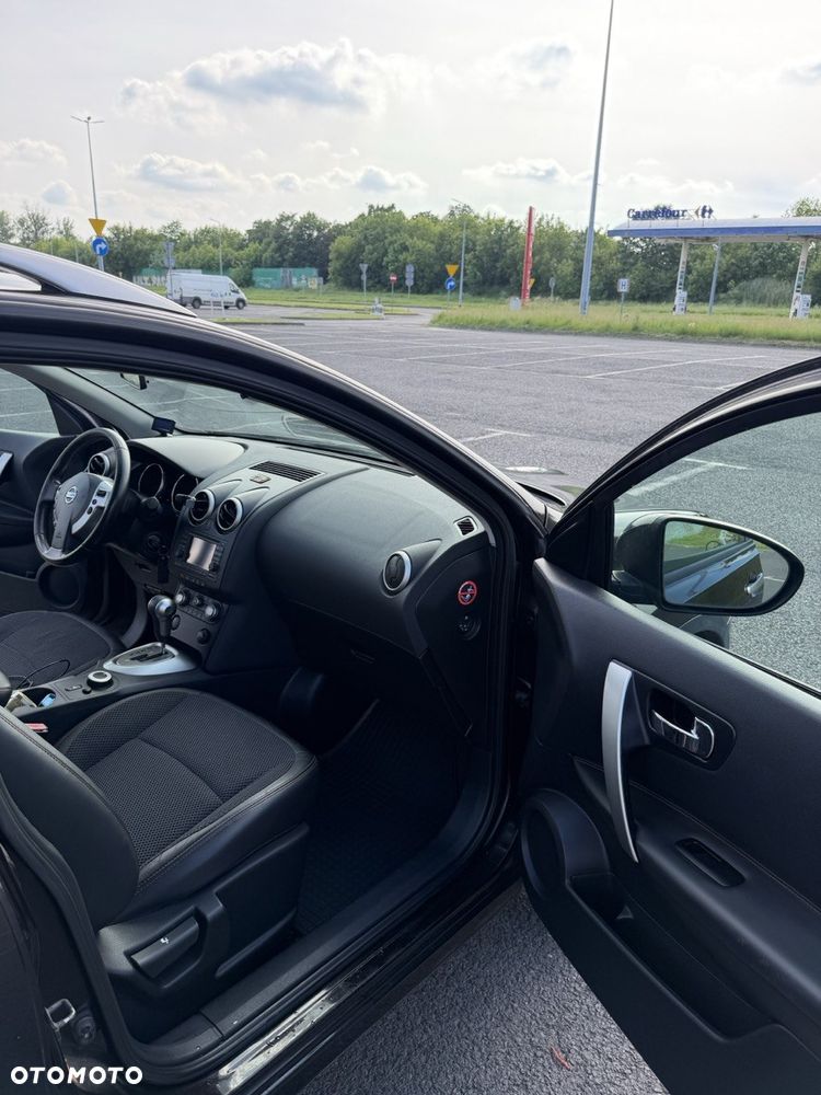 Nissan Qashqai 2.0 dCi 4x4 Tekna - 6