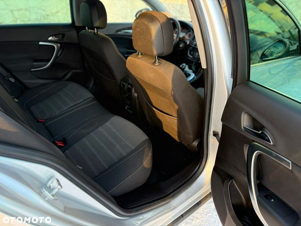 Opel Insignia 1.4 T Executive S&S - 12