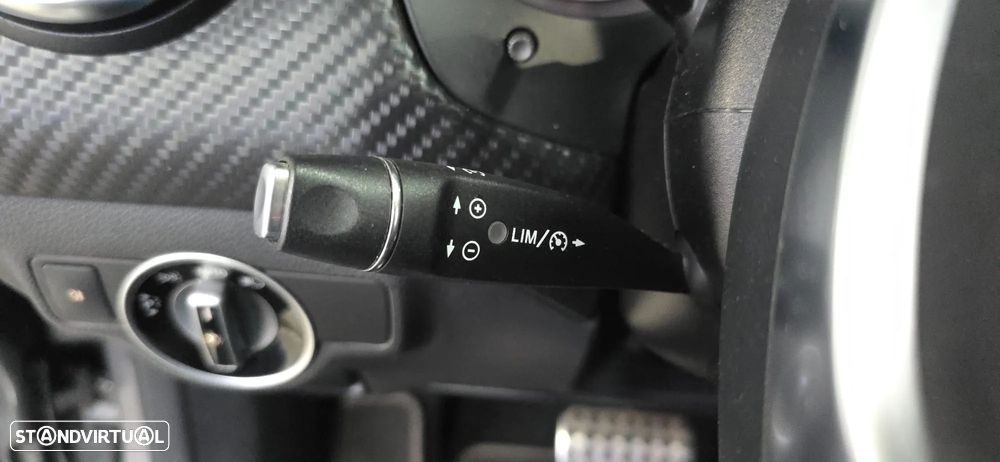 Mercedes-Benz A 180 CDI 7G-DCT AMG Line - 29