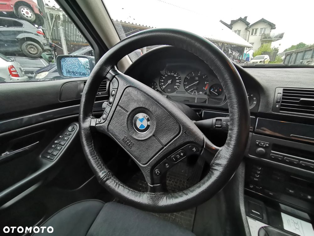 Kierownica multifunkcyjna Bmw 5 E39 1996r kod lakieru 310/7 fiordgrau-metallic - 1