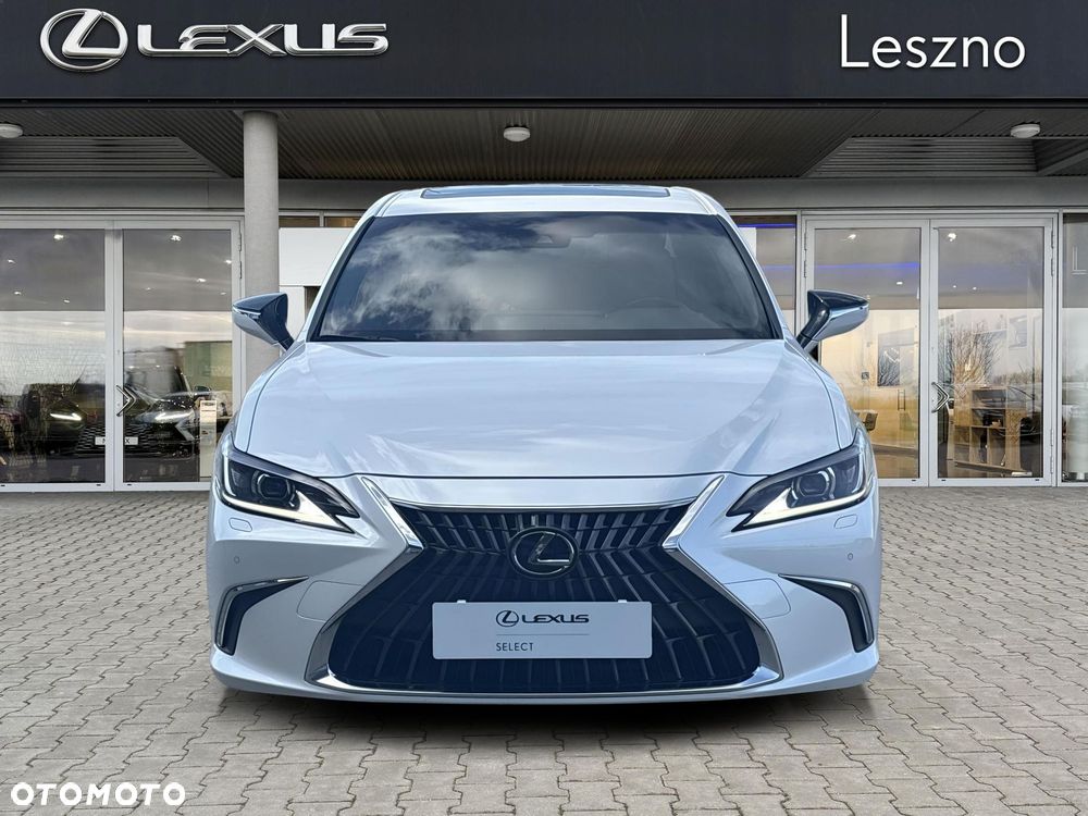Lexus ES 300h Business Edition - 7