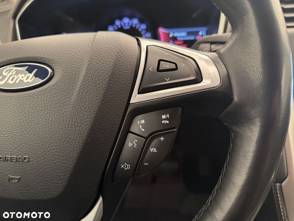 Ford Mondeo - 21