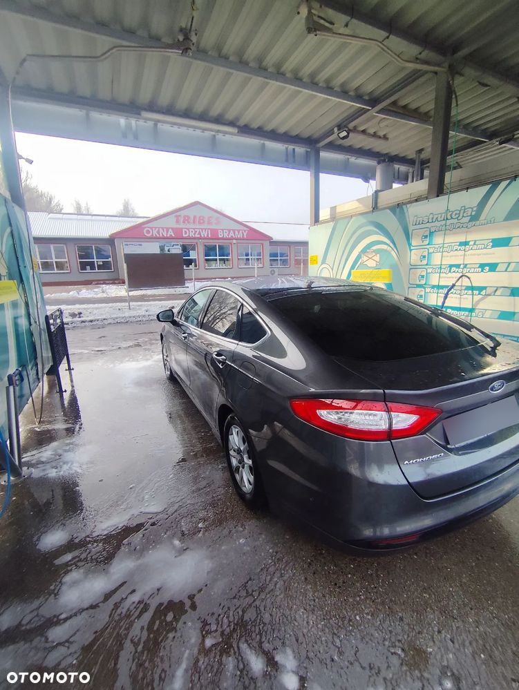 Ford Mondeo ver-2-0-tdci-start--stopp-powershift--aut-st--line - 4