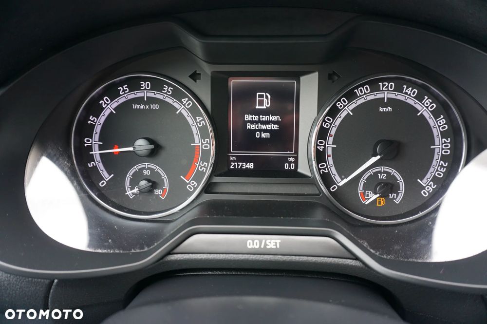 Skoda Octavia 2.0 TDI DSG Soleil - 35