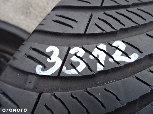 225/45/R19 96W Kumho Solus 4S HA32 - 10