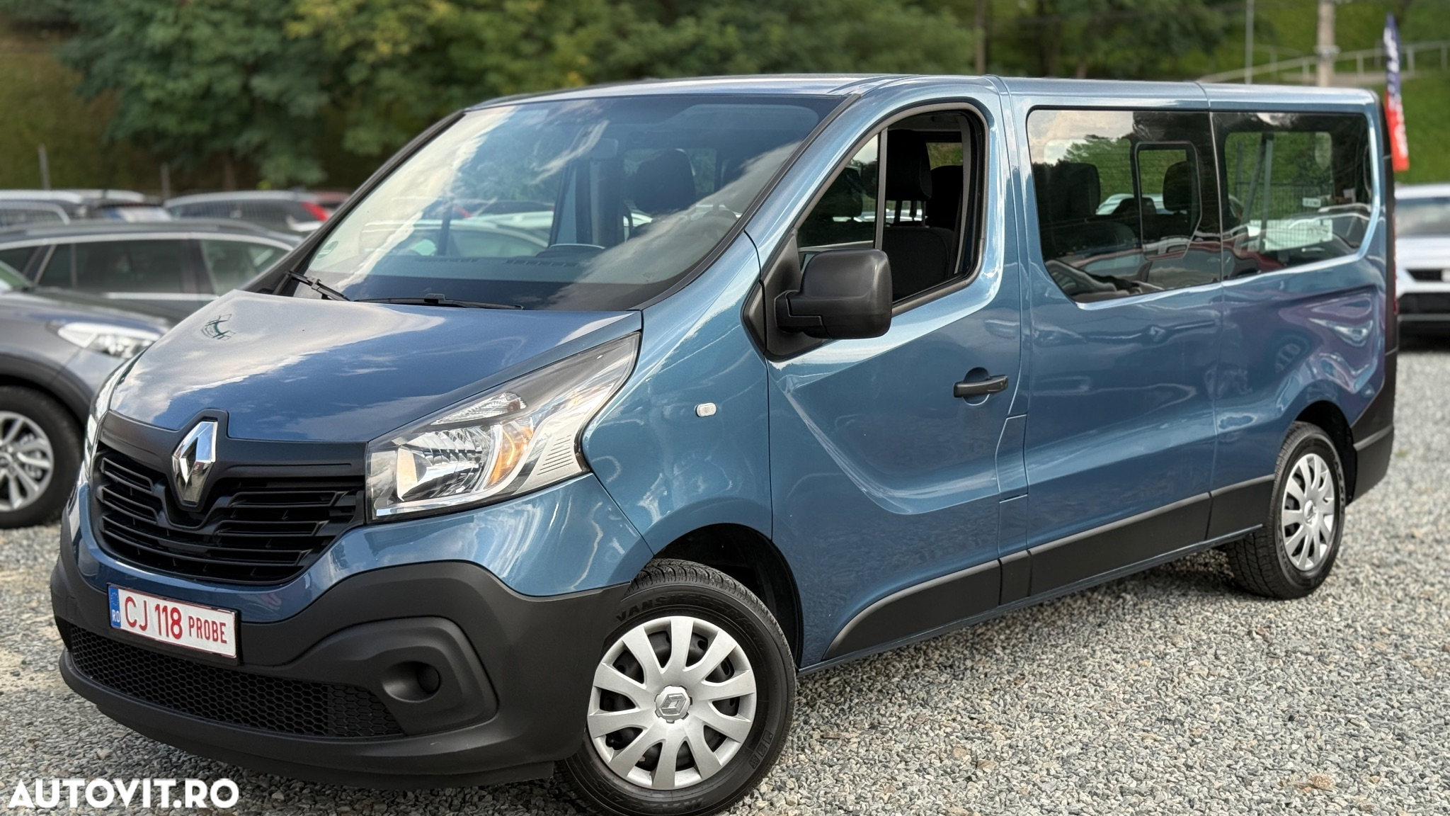Renault Trafic - 26