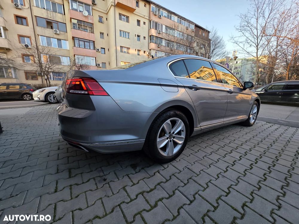 Volkswagen Passat 2.0 TDI DSG Highline - 4