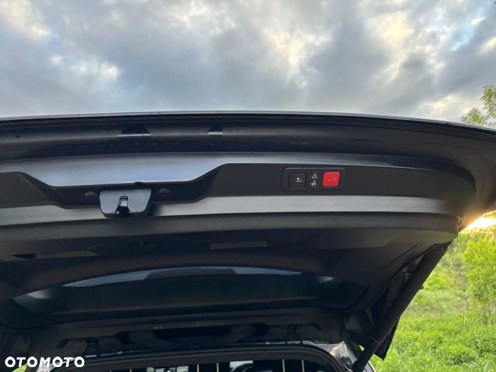 Peugeot 5008 BlueHDi 180 EAT8 GT Pack - 9